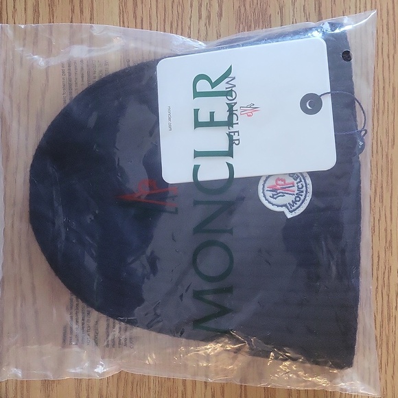 Moncler beanie - Picture 8 of 8